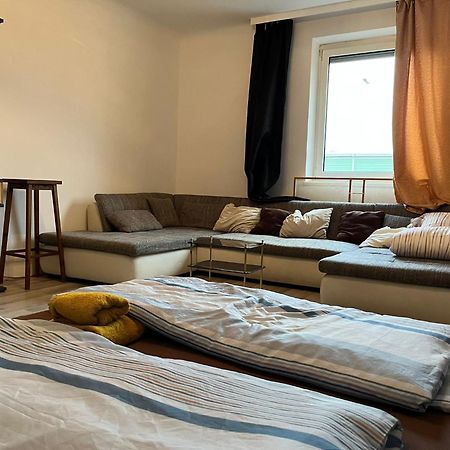 Breathtaking Shared Villa Near Danube River /W Garden And Parking Wien Eksteriør bilde