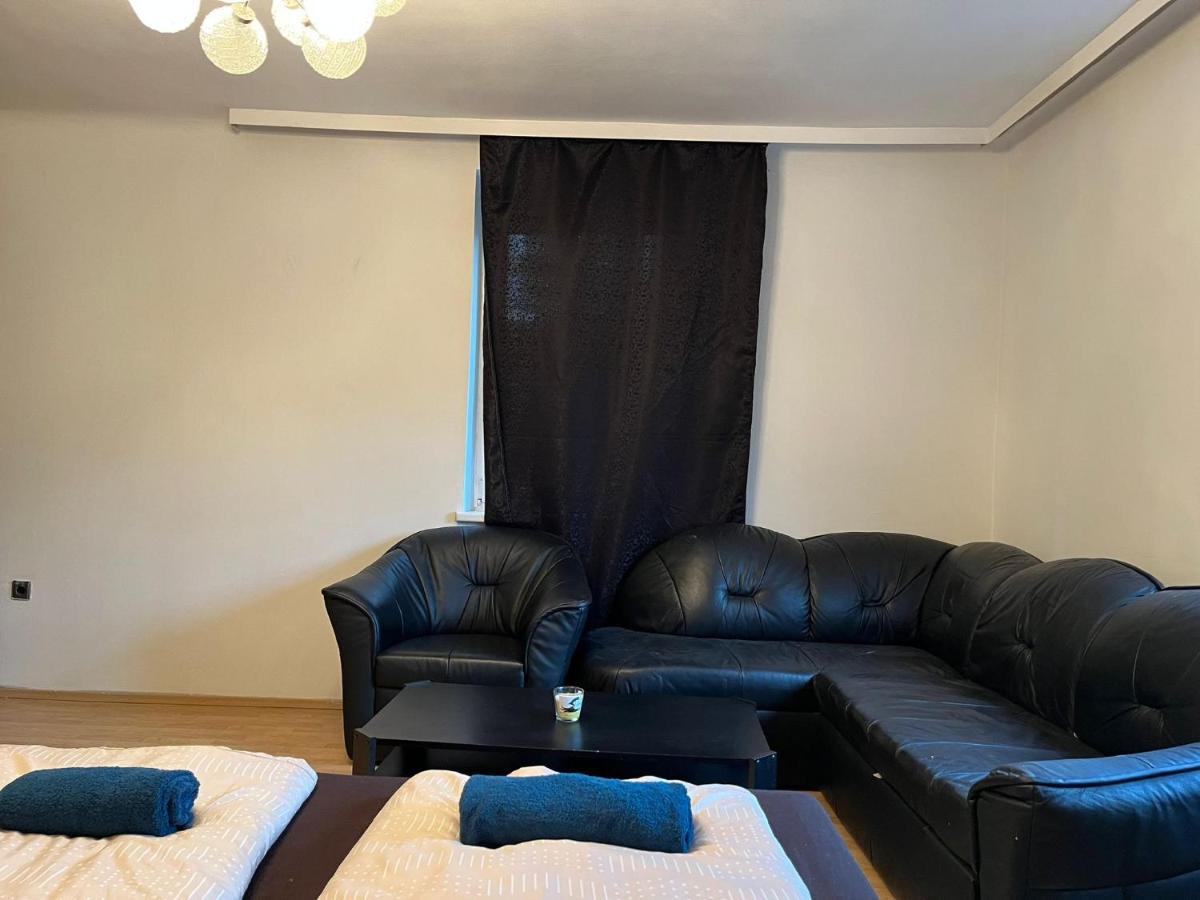 Breathtaking Shared Villa Near Danube River /W Garden And Parking Wien Eksteriør bilde